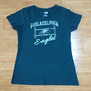EUC Women’s Green Philadelphia Eagles T-Shirt